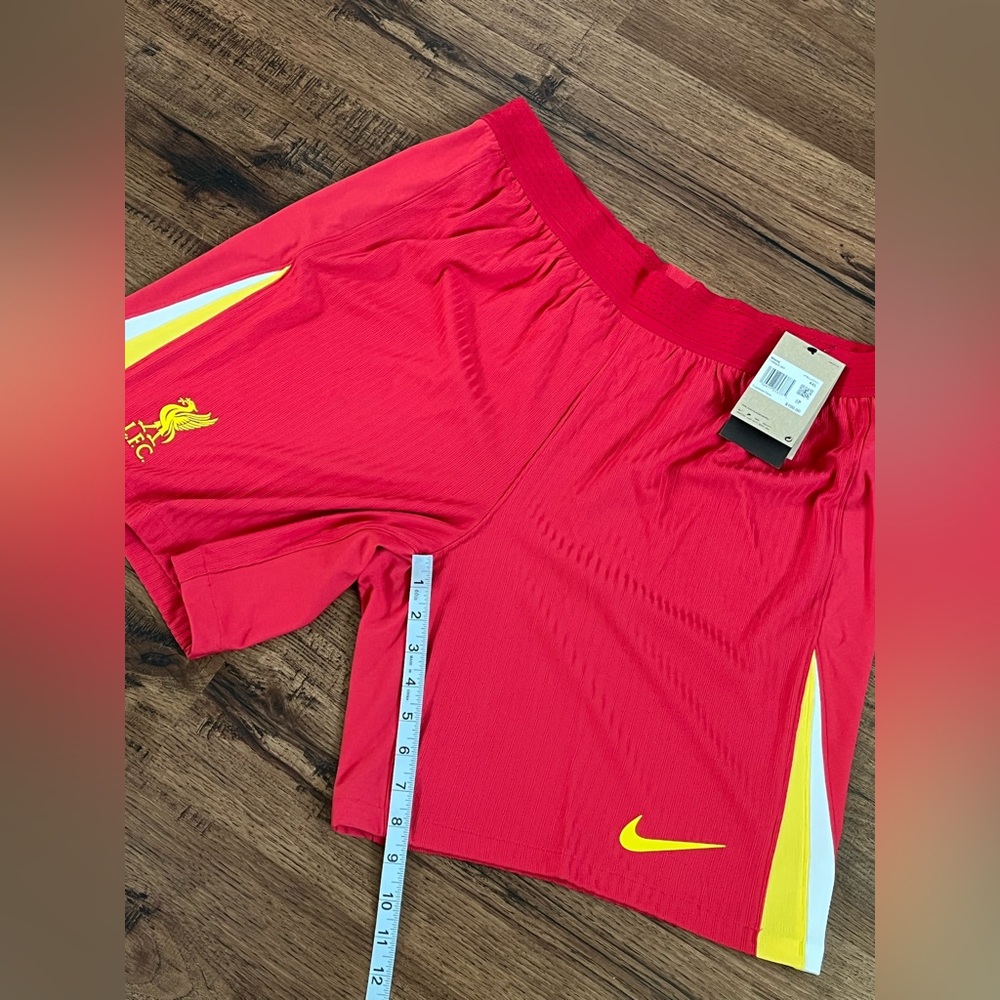 Nike Dri-Fit ADV Liverpool FC 2024 Match Shorts ‘Red’ (size mens XXL) - Picture 2 of 9